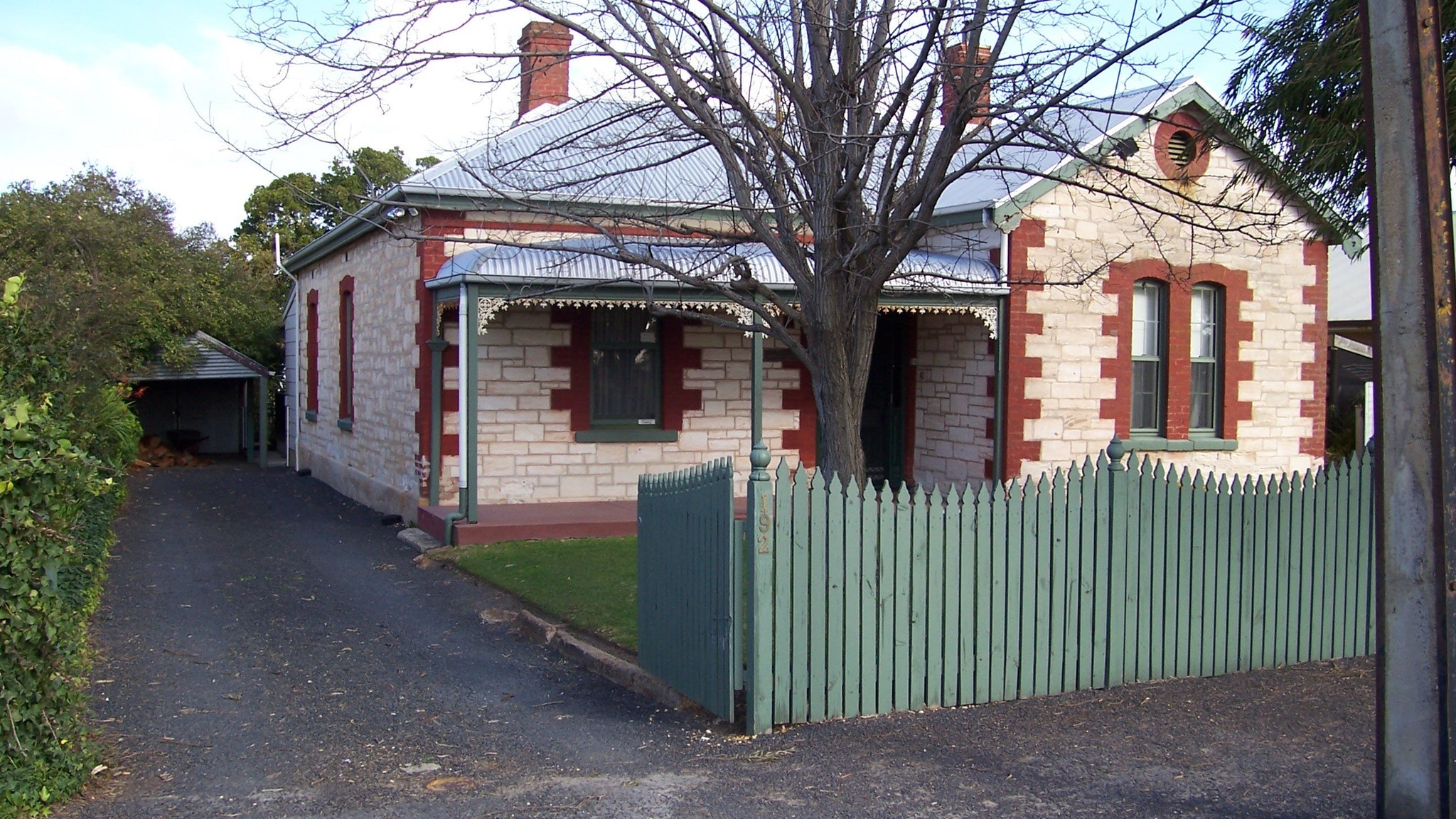 Naracoorte Cottages – Smith Street Villa - thumb 0