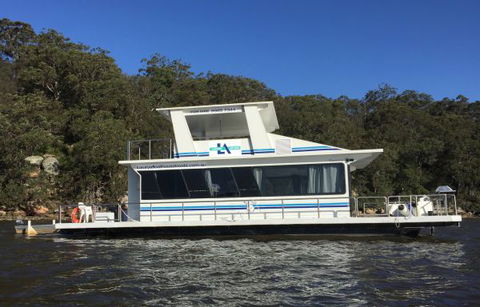 Luxury Afloat Hawkesbury River And Brooklyn - Byron Bay Accommodation 3