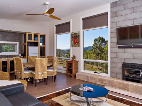 Panoramia Villas - Accommodation Sunshine Coast 7