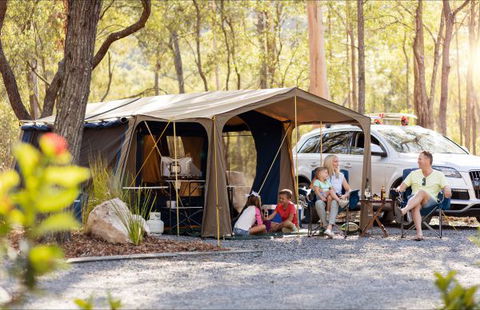 Paradise Country Farmstay - Accommodation Whitsundays 2