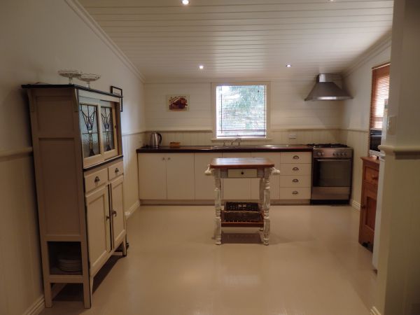 Quartz Cottage - thumb 2