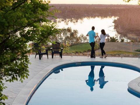 Rilli Retreat - WA Accommodation 0