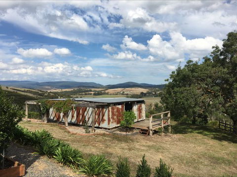 Shearer's Hill - Luxury Farm Stay - YWait Travel 7