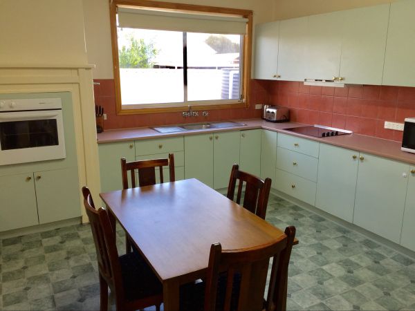 Smith Street Cottage - thumb 5