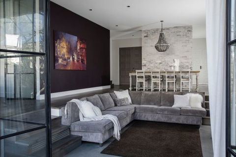 Tamarama Beach House - Accommodation Australia 3