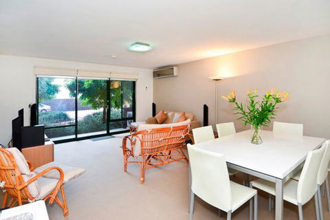 Unit 5 Wyuna Queenscliff - St Kilda Accommodation 6