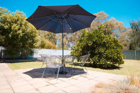 Wang Stays And Short Stops - Accommodation Australia 4