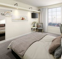 Woodroffe Hotel - Accommodation Australia