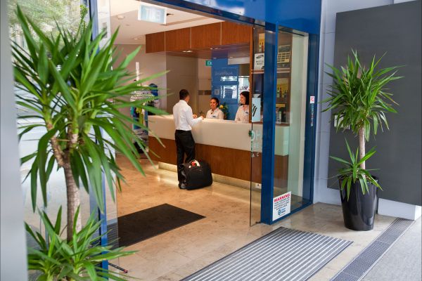 Wyndham Sydney Suites - thumb 1