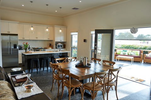 Barossa Bed And Breakfast - Holiday Melbourne 4