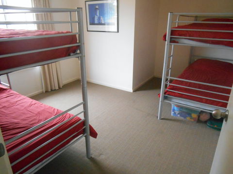 Decked Out In Vincent - Accommodation Find 6