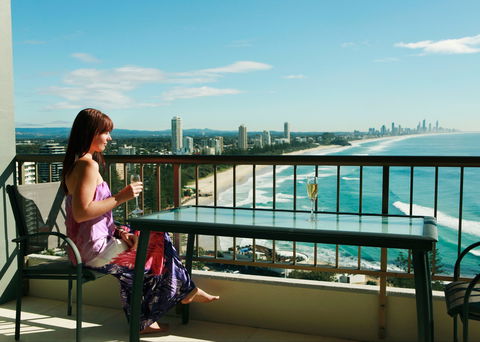 Gemini Court Holiday Apartments - WA Accommodation 6