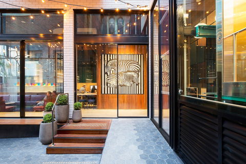 Little Albion, A Crystalbrook Collection Boutique Hotel - Townsville Tourism 0