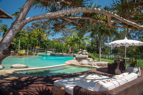 Makepeace Island - Sir Richard Branson's Australian Home - Accommodation Mount Tamborine 0