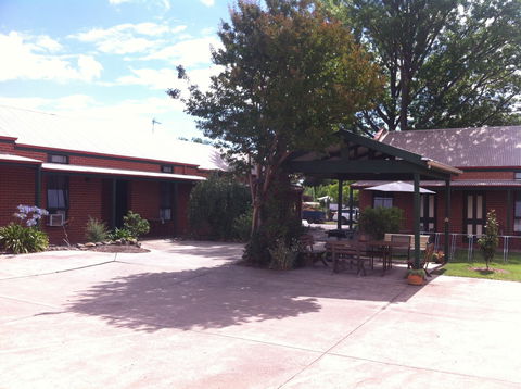 Mansfield Travellers Lodge Motel And Backpackers - Holiday Melbourne 1