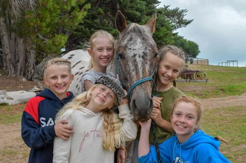 Narnu  Farm (Farm Stay/ School Camp) - Wagga Wagga Accommodation 8