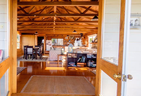 Palana Beach House - St Kilda Accommodation 4