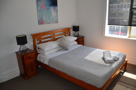 Sandy Bottoms Guesthouse - YWait Travel 4
