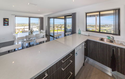 Stunning On Stacey - Townsville Tourism 3