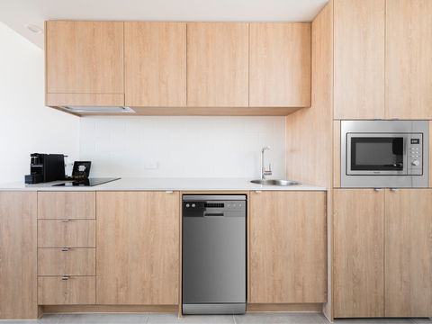 Abode Kingston - Carnarvon Accommodation 3