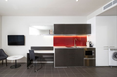 Abode Woden - Holiday Melbourne 2