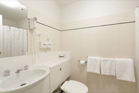 Atrium Hotel Mandurah - Carnarvon Accommodation 6