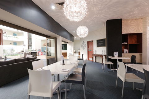 Atrium Hotel Mandurah - Carnarvon Accommodation 8