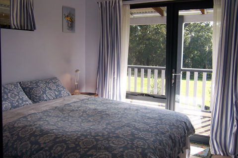 Blue House Bed And Breakfast - Yamba Accommodation 6