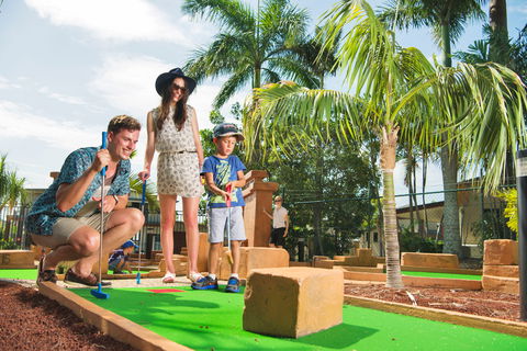 Brisbane Holiday Village - Carnarvon Accommodation 2