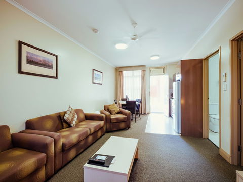 Club Motor Inn - Accommodation Kalgoorlie 1