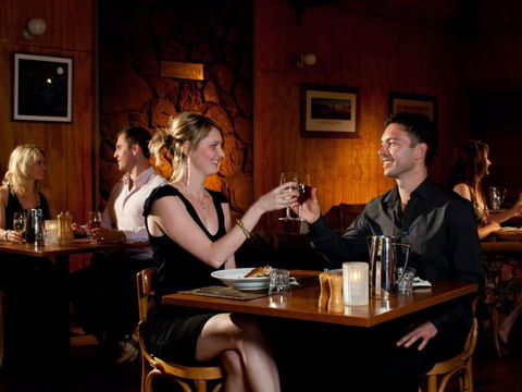 Eaglereach Wilderness Resort - Holiday Sydney 1