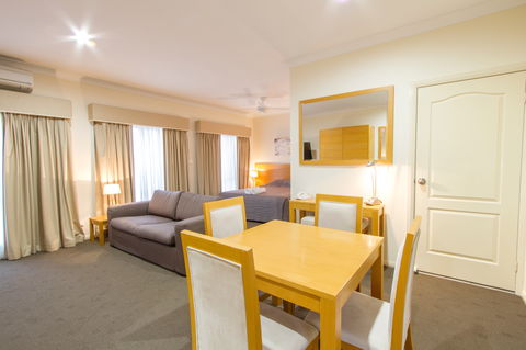 Harvest Lodge - Hotel QLD 8
