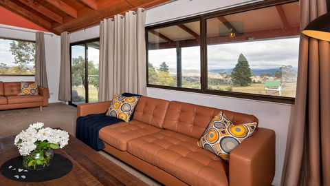 Peak View House - Carnarvon Accommodation 1