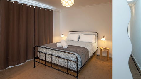 Peak View House - Carnarvon Accommodation 5