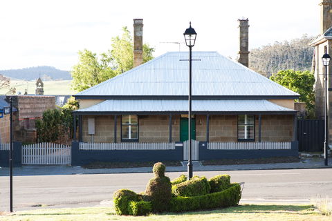 Raffah House - Accommodation Directory 0