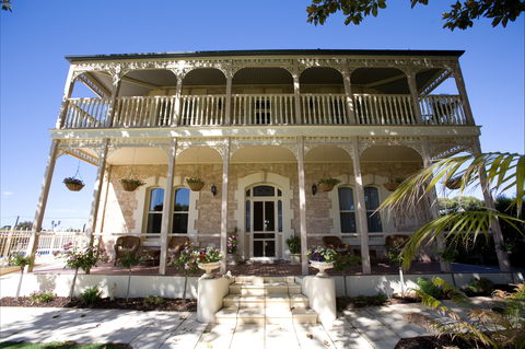 Rose Eden House At Goolwa - Wagga Wagga Accommodation 6