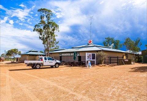 The Innamincka Hotel - Accommodation in Bendigo 2