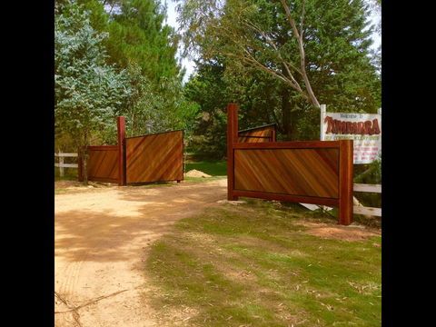 Tombarra Centre - Carnarvon Accommodation 0