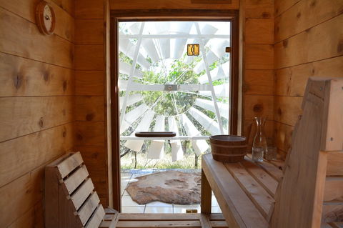 Trestrail Cottage - Mackay Tourism 2