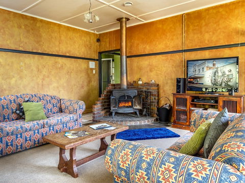 A Stanthorpe Getaway - YWait Travel 2
