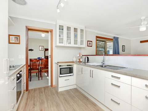 Avalon - Accommodation Asia 1