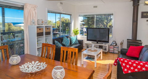 Carrickalinga SeaHaven - WA Accommodation 1