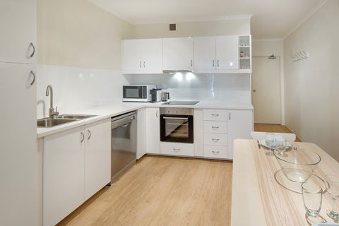 Cascades 3 - Accommodation Broken Hill 2