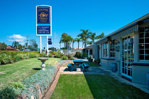 Colonial Terrace Motor Inn And Terrace Brasserie - Holiday Melbourne 0