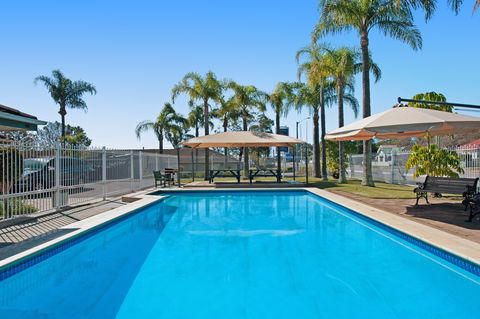 Colonial Terrace Motor Inn And Terrace Brasserie - Holiday Melbourne 1