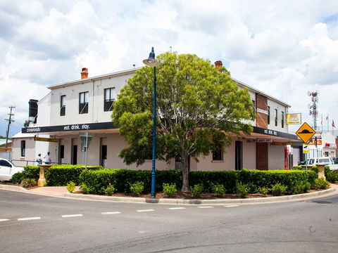 Crossroads Hotel - Byron Bay Accommodation 1