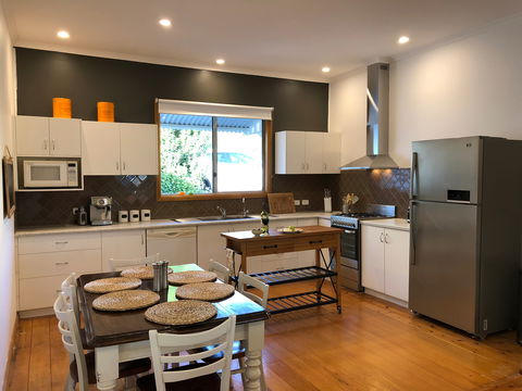 Jacks House '2' B&B Clare - Kingaroy Accommodation 2