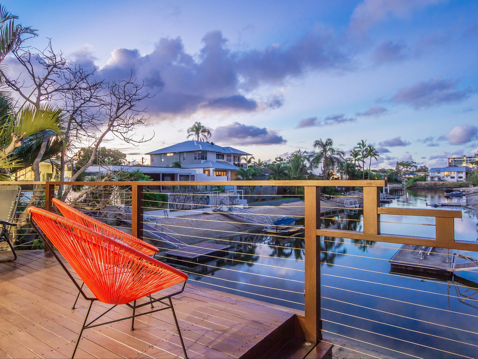 Broadbeach Waters QLD Holiday Sydney