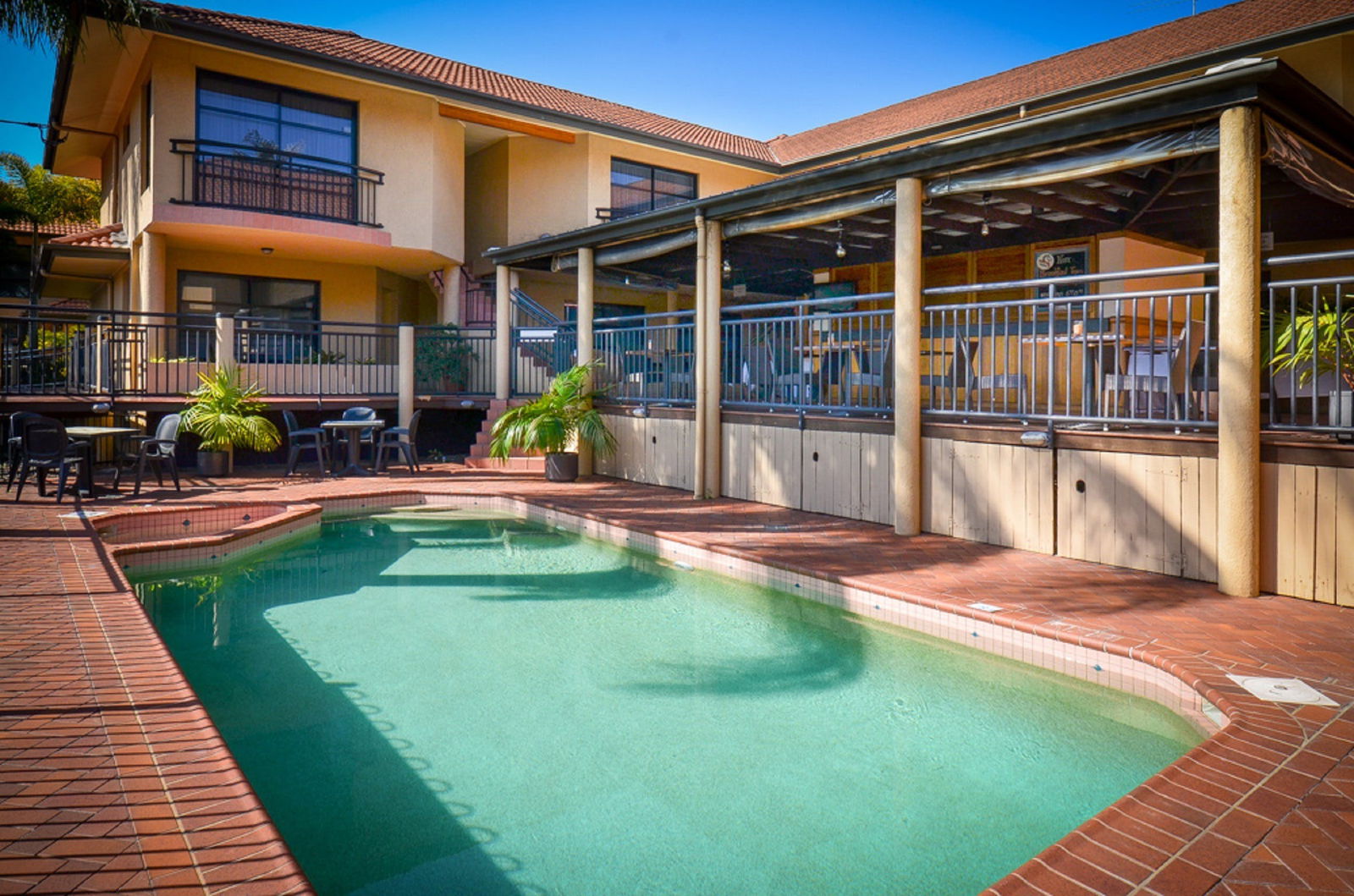 Hamilton QLD Holiday Perth