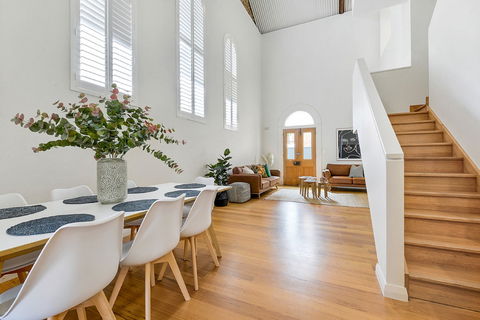 The Three Arches - Wagga Wagga Accommodation 1